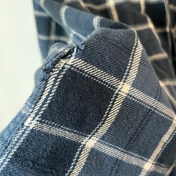 Duluth Trading Heavy Flannel Shacket Men's Sz XL Tall Blue/White Long Sleeve ! - Picture 7 of 8